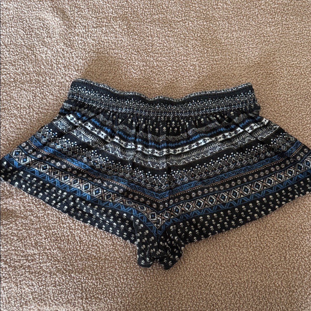 Forever 21 Black and Blue High Waist Shorts - Picture 3 of 3